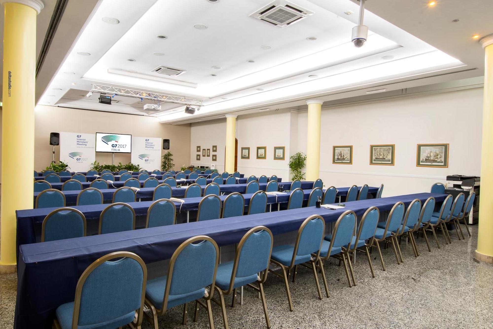 Hotel Continental Ίσκια Εξωτερικό φωτογραφία