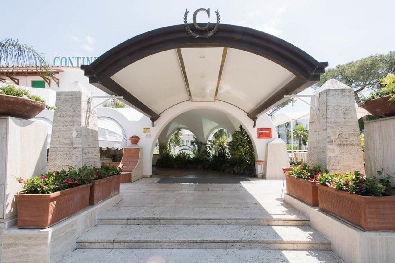Hotel Continental Ίσκια Εξωτερικό φωτογραφία