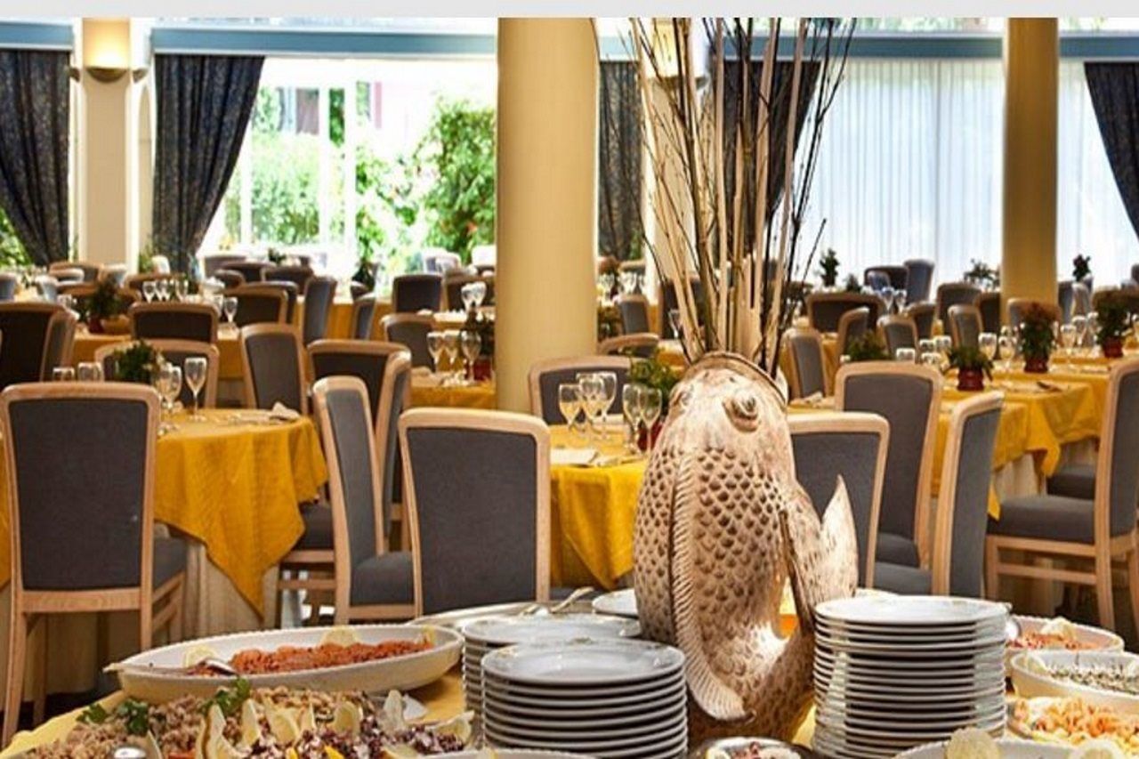 Hotel Continental Ίσκια Εξωτερικό φωτογραφία